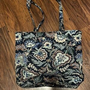 Vera Bradley Java navy camo tote